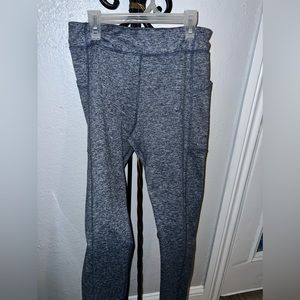 Women’s Athletic works | Size : XL/XG (14-16)